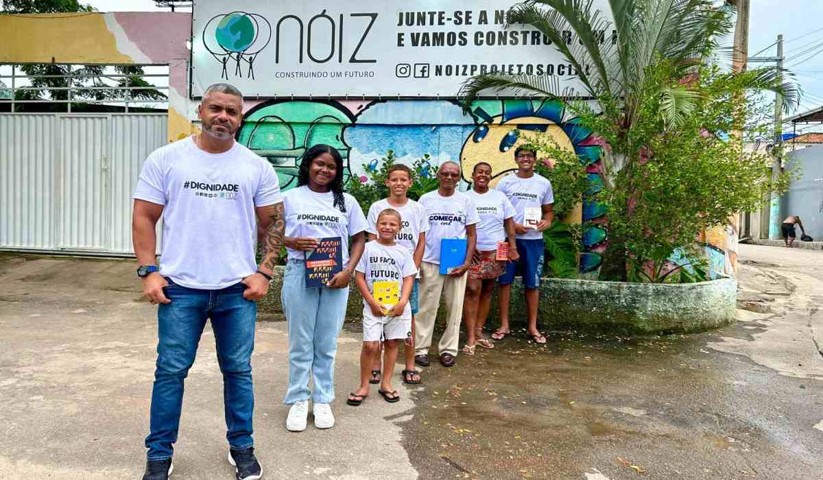 Vitória do Conhecimento Estudantes da CDD Conquistam Vagas nas Universidades